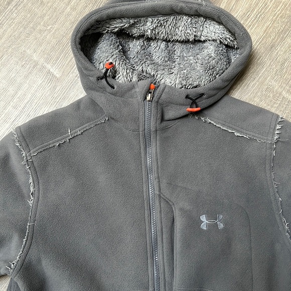LIKE NEW Under Armour Sherpa lined Fleece jacket - Picture 1 of 9